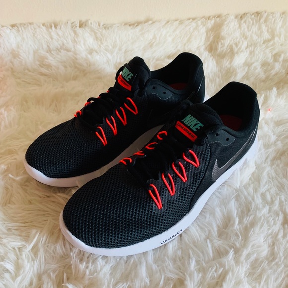 nike lunar apparent black